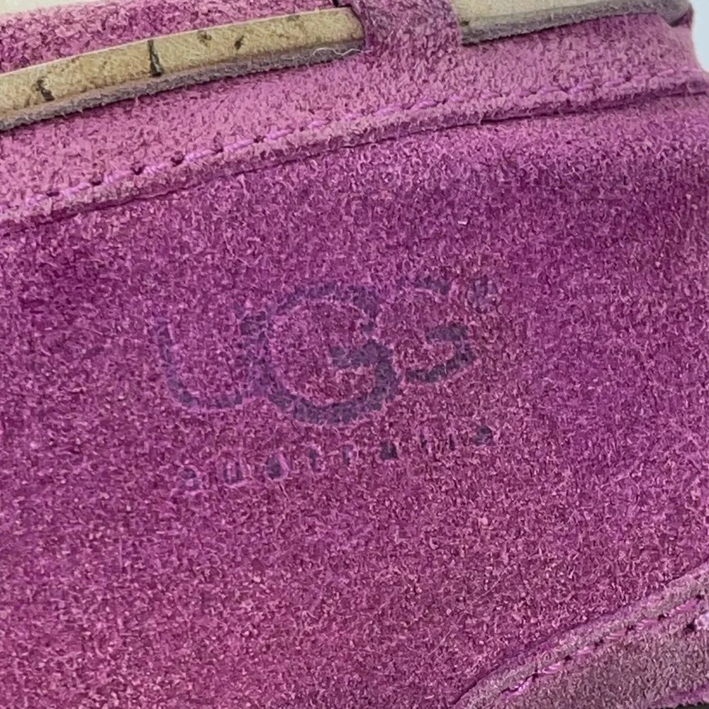UGG Australia Dakota Moccasin | Size 3